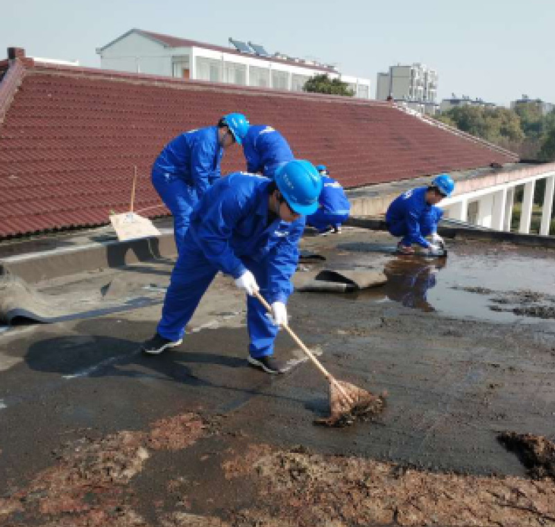 2019年3月18日，永利官网地址,澳门永利welcome官网,304.cam永利集团股份为七都镇敬老院漏水屋面进行全面修复。